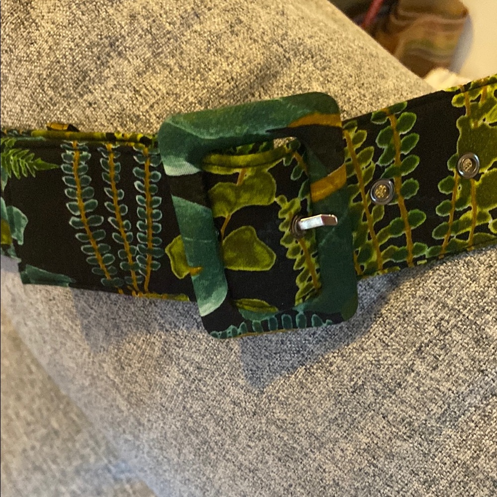 SAMANTHA SUNG Green and Black Patterned Belt